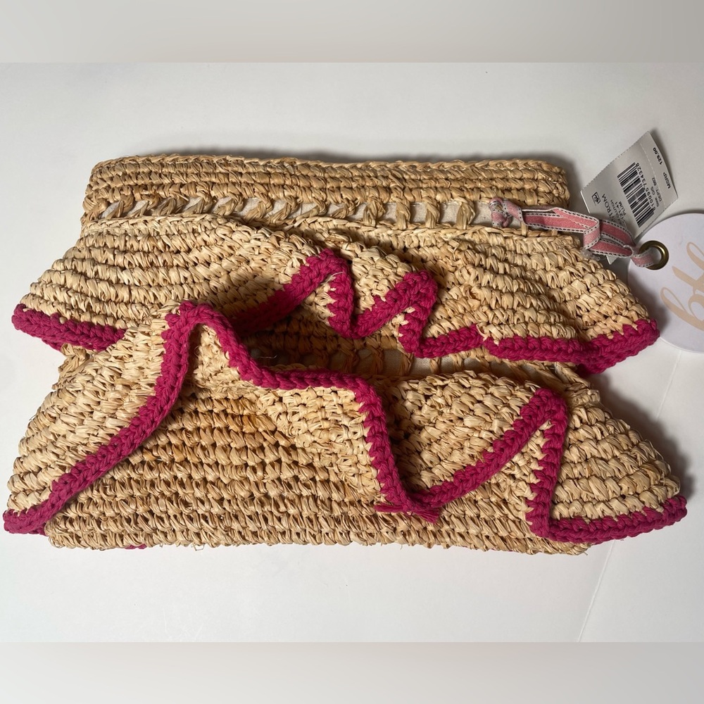 NWT Nordstrom Joey Straw Clutch with Pink Trim